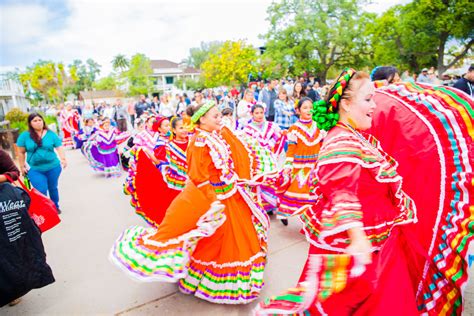 Find the perfect cinco de mayo stock photos and editorial news pictures from getty images. How to Celebrate Cinco De Mayo in San Diego 2017 | VisitPB.com