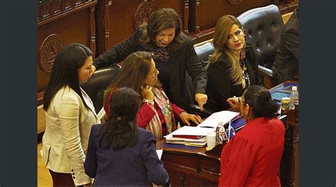 El Salvador Mujeres En Suplencia Efecto Colateral De La Ley De