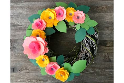 Diy Spring Wreath With Felt Flowers Cricut
