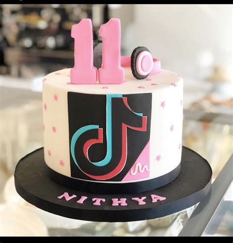 Pin By Ashley Wright On Tik Tok Party In 2020 Cake 10th Birthday