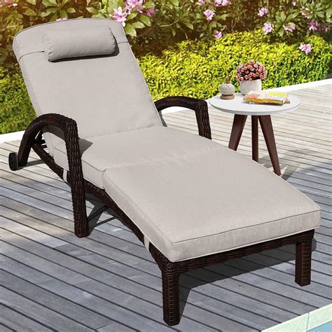 Noblemood Patio Wicker Chaise Lounge Outdoor Lounge Chairs