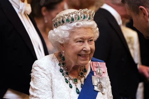Dal 6 febbraio der 52 so regina. La regina Elisabetta "compie" 68 anni di regno - IlGiornale.it