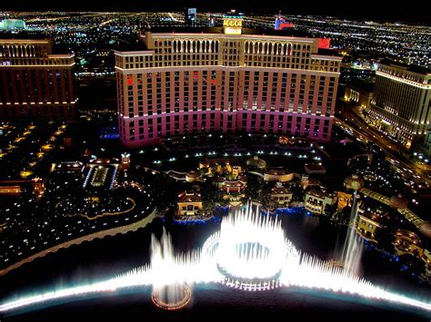 A Night View Of The Bellagio And Las Vegas From Above Flickr