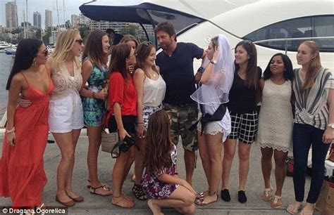 Gerard Butler Gatecrashes Bachelorette Party On Sydney Harbour Daily
