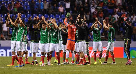 'chucky' lozano será sometido hoy a una revisión neurológica. México iniciará el 2017 con partido amistoso ante Islandia