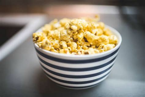 Best Popcorn Bowls 2020 Editors Top 5 Picks And Reviews