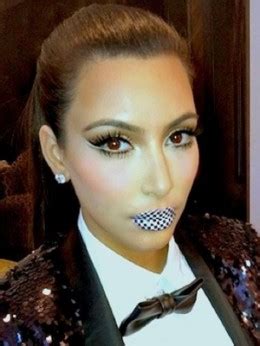 Not sure how long getting a tattoo really takes? Infinity Tattoo Designs: Lip Tattoos