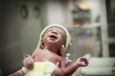 9 Things No One Tells You About Giving Birth To A Micro Preemie