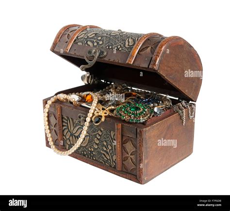 Wooden Treasure Chest High Resolution Stock Photography And Images Alamy