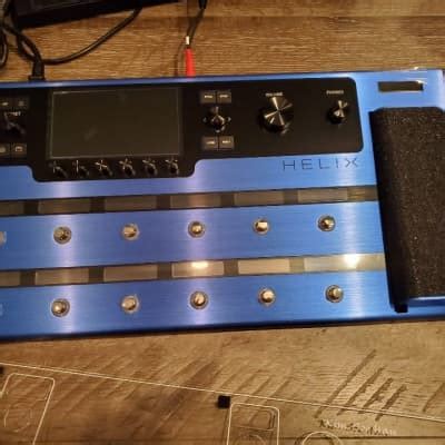 Line 6 Limited Edition Helix Floor Multi Effect And Reverb