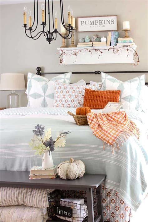 Autumn Bedroom Decorating Ideas