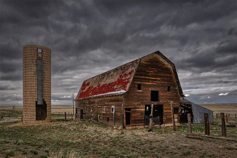 Abandoned Farm Barn Photograph By Noah Katz Fine Art America