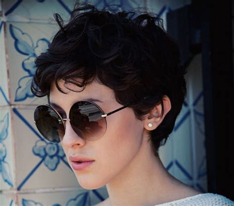 19 Cute Wavy And Curly Pixie Cuts We Love Pixie Haircuts