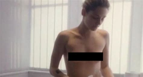 Kristen Stewart Topless As Star Reveals Bare Breasts