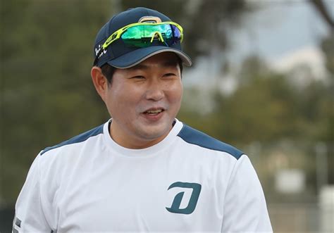 6월 한 달간 8번의 아치를 그리며 장타력을 뽐냈다. 양의지 Nc - Ks 4ë…„ ë§Œì— ë‹¤ì‹œ ë§Œë‚œ ë' ì‚° Nc ...