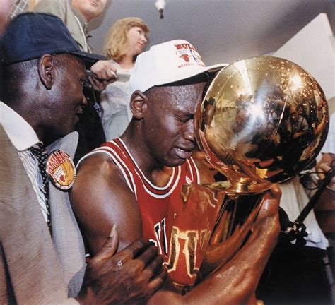 The Stories Behind Two Iconic Michael Jordan Photos Chicago Sun Times