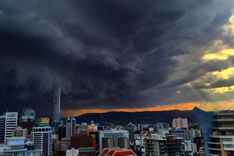 Mega Hail Storm In Brisbane Australia Photos And Videos