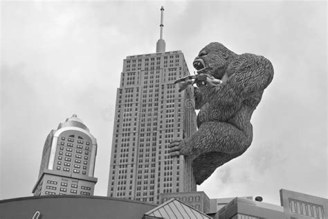 Giant King Kong On Empire State Building Editorial Image Image Of