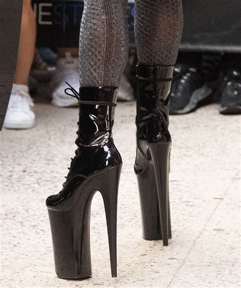 Lady Gaga Wears 9 Inch Boots To Concert With Tony Bennett