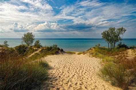 The Best Beaches In Michigan To Visit This Summer Trekbible