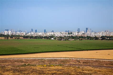 קבל המלצות טיול עדכניות למייל שלך. גשר מכולות יחצה את פארק שרון (לשעבר חיריה) מעל נחל האיילון ...