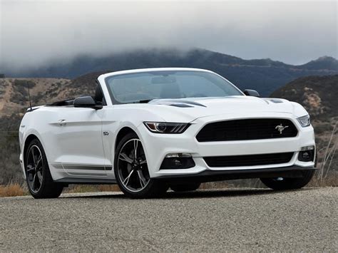 If you would like to get take the new 2017 ford mustang for a test drive, brandon ford should be your first stop. Short Report: 2017 Ford Mustang GT Convertible - NY Daily News