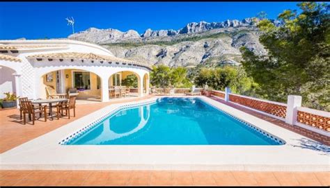 For Sale Villa In Altea Altea La Vieja With Swimming Pool