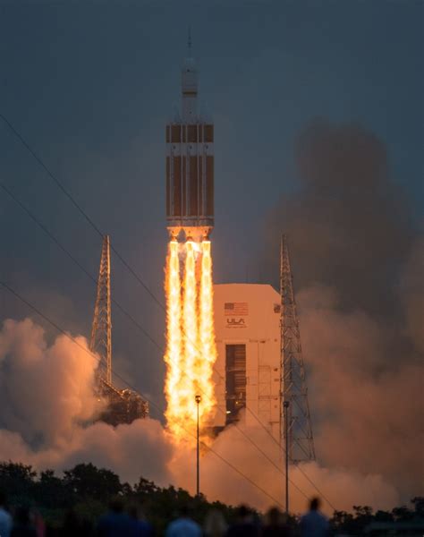The United Launch Alliance Delta Iv Heavy Rocket With Nasas Orion