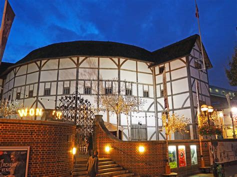 Night At The New Globe Theater London England Editorial Photo Image