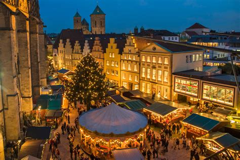 The christmas market in augsburg is one of germany's oldest, having originated as early as the 15th century. Alles über den historischen Osnabrücker Weihnachtsmarkt 2016 | hasepost.de