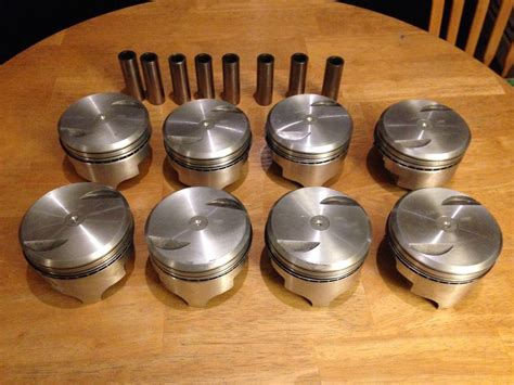 For Sale Trw Forged Flat Top 2377 Pistons 030 Over 454 Brand New 300