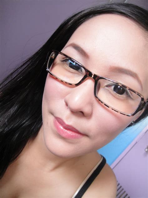 Video Tutorial Makeup With Eyeglasses On Vanity And Everything In Between