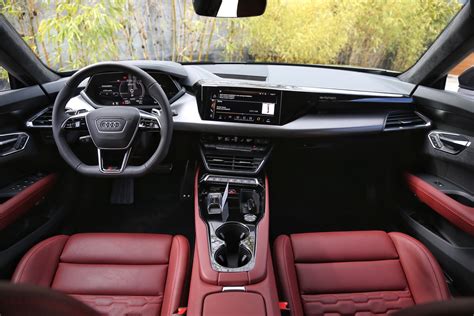 Audi E Tron Gt First Drive Review German Tesla Fighter Digital Trends