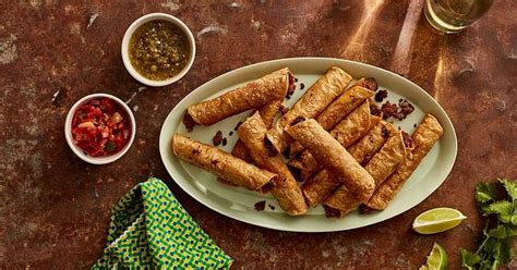 29% fat, 51% carbs, 20% protein. 10 Best Taquito Sauce Recipes | Yummly
