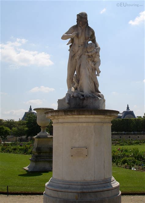 Photo Of Medee Statue In The Jardin Des Tuileries Paris Page 88