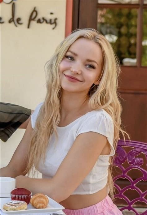 Pin By Series Actors On Dove Cameron Dove Cameron Style