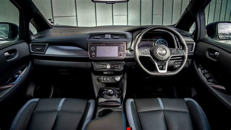 Nissan Leaf Review Interior Dashboard And Infotainment Drivingelectric