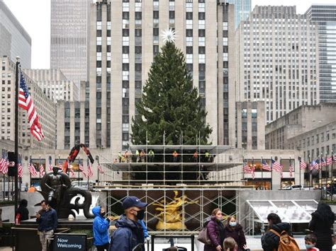 How To View The Rockefeller Center Christmas Tree This Year Midtown