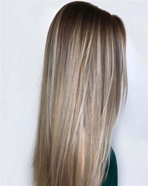 Ashy brown or blonde, black, blue or green base colors. 1001 + Ideas for Brown Hair With Blonde Highlights or Balayage