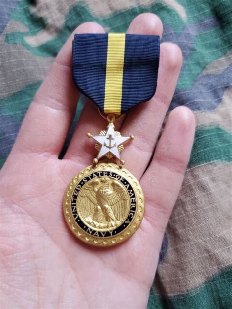 Wwii Us Navy Distinguished Service Medal Pin Ebay