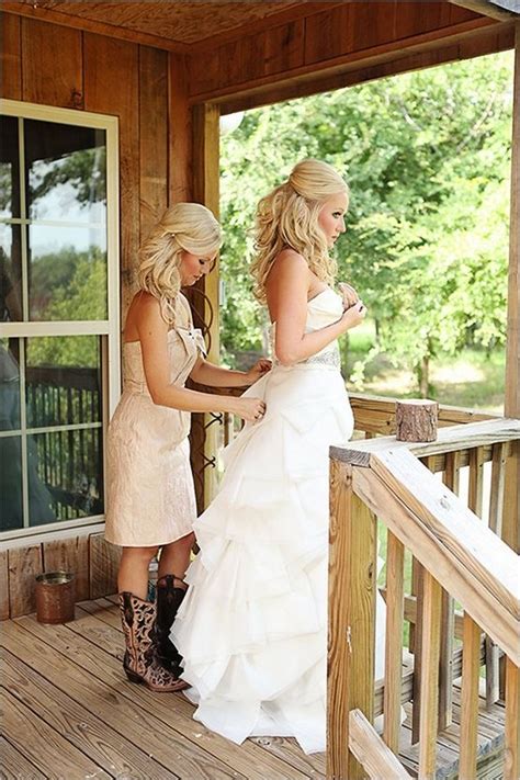 They make the look of the bride romantic and tender. Simple Country Style Wedding Dresses With Boots Trends ...