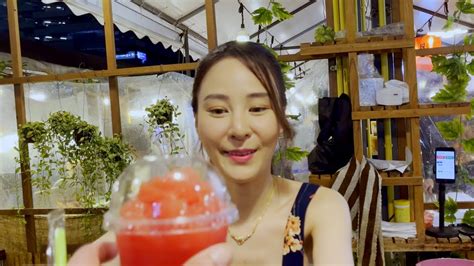 Angel Smoothie Girl Jodd Fairs Night Market Thai Bangkok Street Food Youtube