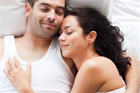 Common Sleeping Positions Of Couples And What They Reveal About