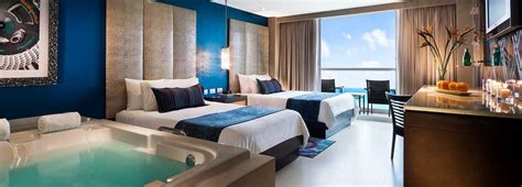 Master bedroom comes with a king bed, flat screen tv and a full en suite. Luxury accommodation, Hard rock hotel cancun, Cancun