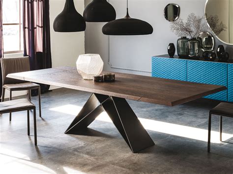 Er ist aus holz und ausziehbar. Cattelan Italia ausziehbarer Holz-Tisch Premier Drive Wood ...