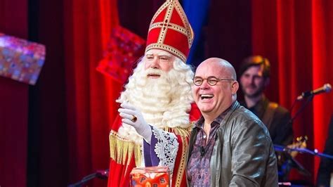 Paul De Leeuw Maakt Toch Sinterklaasshow Voor Rtl4