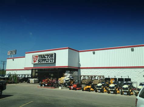 There are a few takeaways from the arc of tractor supply's success over the years that many retailers should take to heart. Tractor Supply Company Tsc - Pet Stores - 801 S Interstate ...