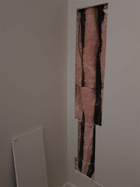Bagi kalian yang ingin menonton stuck in the wall 3d animation ini, tenang saja di bawah ini admin akan bagikan untuk kalian semua mengenai sebuah videonya. Hole in the wall | Art doesn't have to be something you ...