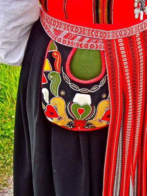 tallberg sweden folk costume costumes sewing pockets folk embroidery folk fashion swedish