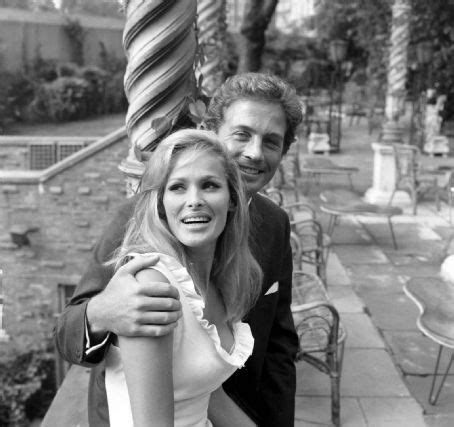 Maybe not so jolly for the richardsons, mind. Who is John Richardson dating? John Richardson girlfriend ...